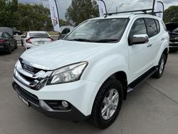 2014 Isuzu MU-X