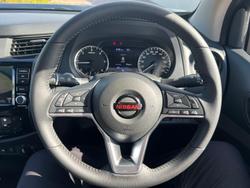 2025 Nissan Navara PRO-4X