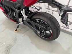 2025 Honda CBR650R E-Clutch CBR 650 Red