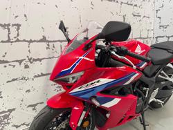 2025 Honda CBR650R E-Clutch CBR 650 Red