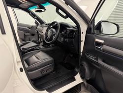 2023 Toyota Hilux Rogue GUN126R 4X4 Dual Range Glacier White