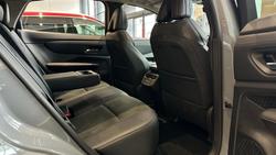 2025 Nissan Ariya Advance+ FE0 MY25 Ceramic Grey/Black Roof