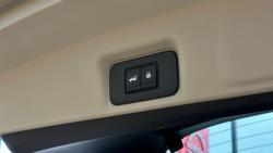 2025 Nissan Ariya Advance+ FE0 MY25 Ceramic Grey/Black Roof