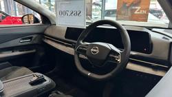 2025 Nissan Ariya Advance+ FE0 MY25 Ceramic Grey/Black Roof