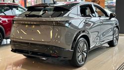 2025 Nissan Ariya Advance+ FE0 MY25 Ceramic Grey/Black Roof