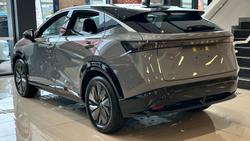 2025 Nissan Ariya Advance+ FE0 MY25 Ceramic Grey/Black Roof