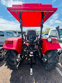 2022 Mahindra Agricultural Mahindra Tractor - 4025 - 2WD - 8/2 SLIDING MESH ROPS 4in1 Bucket Included Red
