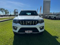 2023 Mahindra Scorpio 2023 Mahindra Scorpio Z8L (SCORPIOZ8L) SCORPIOZ8L Everest White