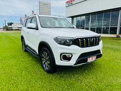 2023 Mahindra Scorpio 2023 Mahindra Scorpio Z8L (SCORPIOZ8L) SCORPIOZ8L Everest White