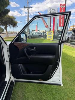 2017 Nissan Patrol Ti-L