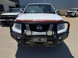 2014 Nissan Navara Titanium D40 Series 7 4X4 Dual Range Polar White