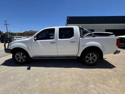 2014 Nissan Navara Titanium D40 Series 7 4X4 Dual Range Polar White
