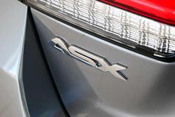 2025 Mitsubishi ASX LS