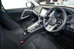 2025 Mitsubishi Pajero Sport GLS