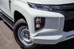 2021 Mitsubishi Triton GLX