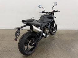 2024 Husqvarna 2024 HUSQVARNA 800CC SVARTPILEN 801 Road Black