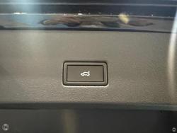 2025 Volkswagen T-Roc 140TSI R-Line
