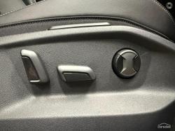 2025 Volkswagen T-Roc 140TSI R-Line