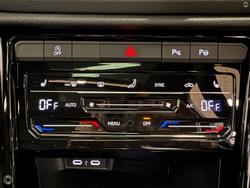 2025 Volkswagen T-Roc 140TSI R-Line