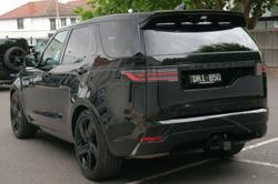 2025 Land Rover Discovery D350 Dynamic SE Series 5 MY25 4X4 Santorini Black