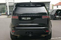2025 Land Rover Discovery D350 Dynamic SE Series 5 MY25 4X4 Santorini Black