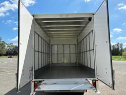 2025 Fuso Canter 615 White