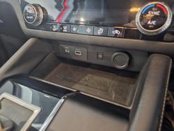 2023 Mitsubishi Outlander LS