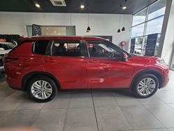 2023 Mitsubishi Outlander LS