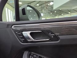 2020 Porsche Macan Turbo