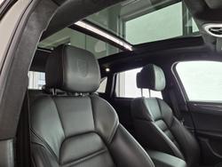 2020 Porsche Macan Turbo