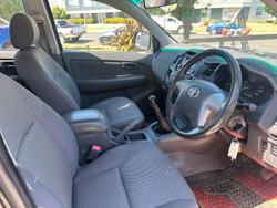 2013 Toyota Hilux SR