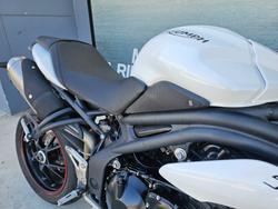 2014 Triumph SPEED TRIPLE White