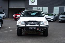 2016 Suzuki Grand Vitara Navigator