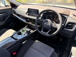 2022 Nissan X-TRAIL ST