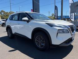 2022 Nissan X-TRAIL ST