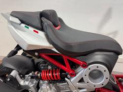 2023 ITALJET DRAGSTER WHITE