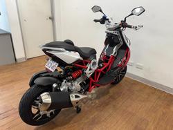 2023 ITALJET DRAGSTER WHITE