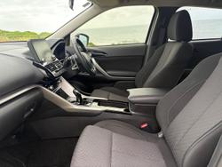 2023 Mitsubishi Eclipse Cross PHEV ES