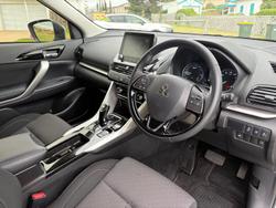 2023 Mitsubishi Eclipse Cross PHEV ES