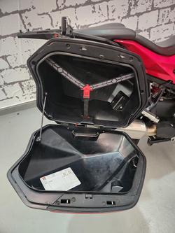 2021 BMW S 1000 XR Tour S 1000 Red