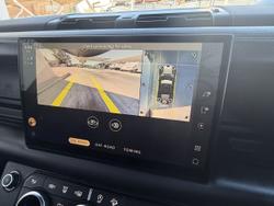 2023 Land Rover Defender 110 P525 V8