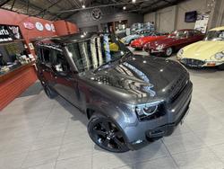 2023 Land Rover Defender 110 P525 V8