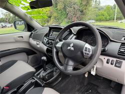2012 MITSUBISHI TRITON GLX (4x4)