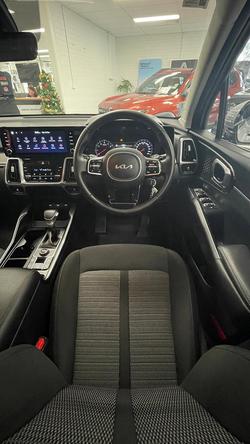 2022 Kia Sorento Sport