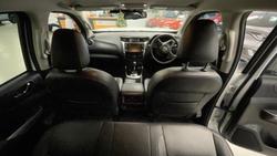 2023 Nissan Navara ST-X