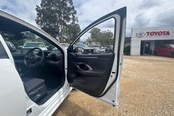 2021 Toyota Yaris SX Hybrid