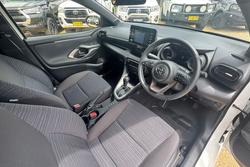 2021 Toyota Yaris SX Hybrid