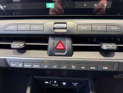 2025 Kia K4 S