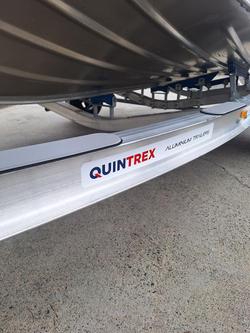 2025 QUINTREX 420 Busta