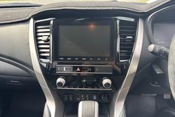 2022 Mitsubishi Pajero Sport GSR